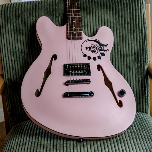 CLEAN Fender Tom DeLonge Starcaster 2024 - Present - Shell Pink