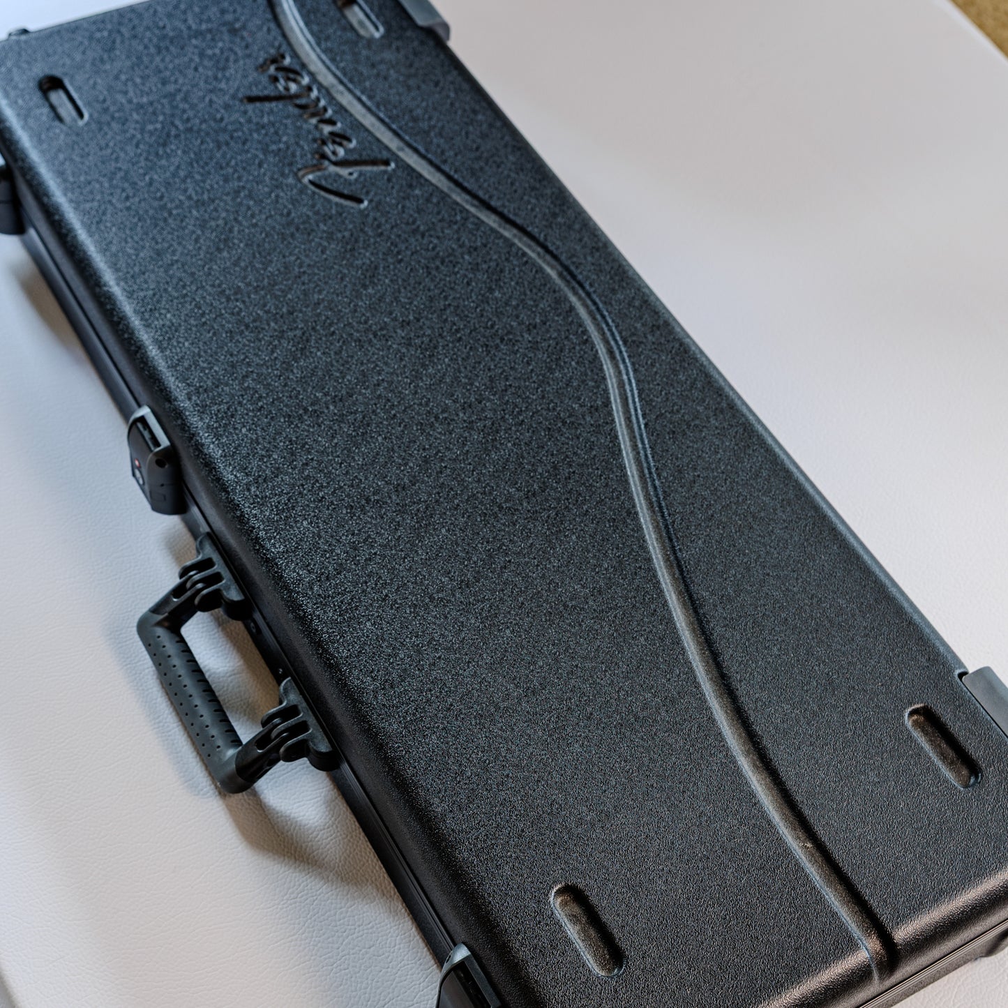 Fender American Professional Telecaster with Maple Fretboard 2017 - 2019 - Candy Apple Red