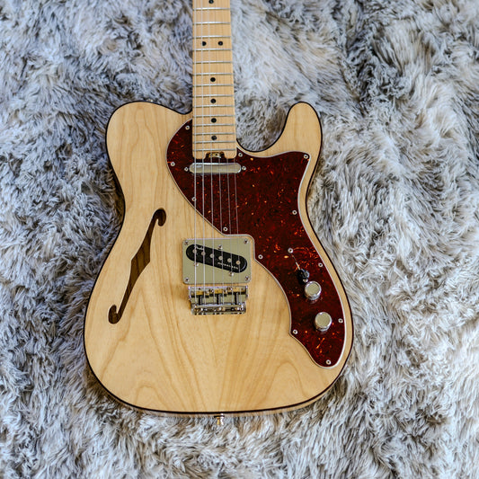 Fender American Elite Telecaster Thinline with Maple Fretboard 2016 - 2019 - Natural