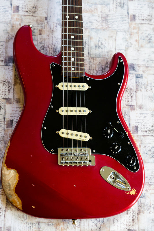 Fender Standard Stratocaster Satin with Maple Fretboard 2003 - 2006 - Candy Apple Red