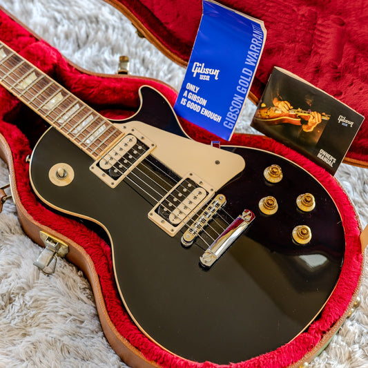 Gibson Les Paul Traditional Pro in case for inspection