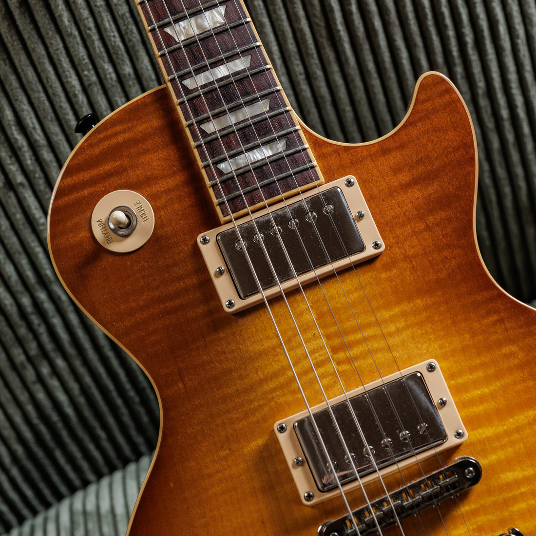 Gibson Les Paul control knobs where a treble bleed circuit is wired inside the cavity