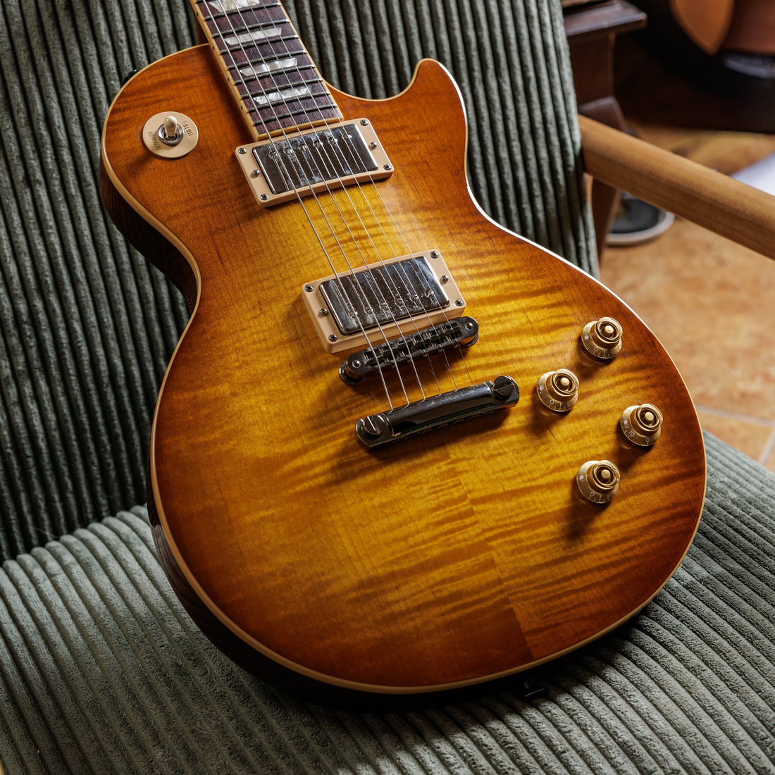 Figured honeyburst 2008 Gibson Les Paul Standard photographed from the front, a typical used guitar listing beauty shot