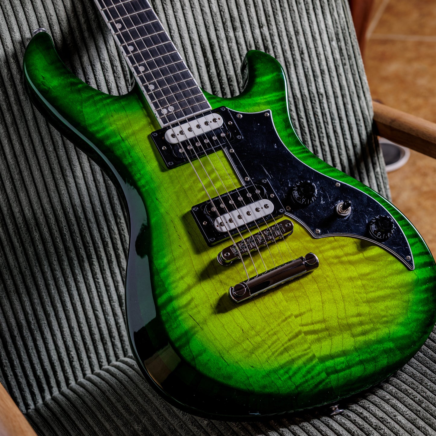Gibson Victory Figured Top 2024 - Present - Iguana Burst