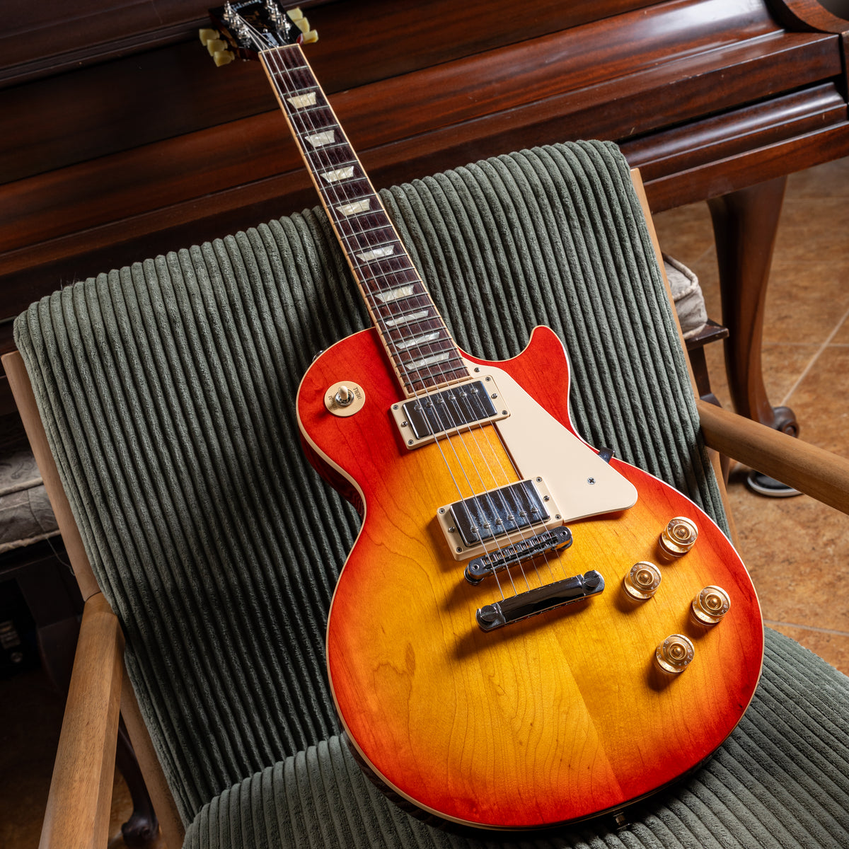 Gibson Les Paul Traditional Plain Top 2016 - Heritage Cherry Sunburst