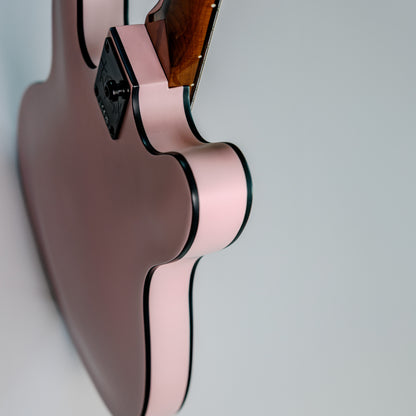 CLEAN Fender Tom DeLonge Starcaster 2024 - Present - Shell Pink