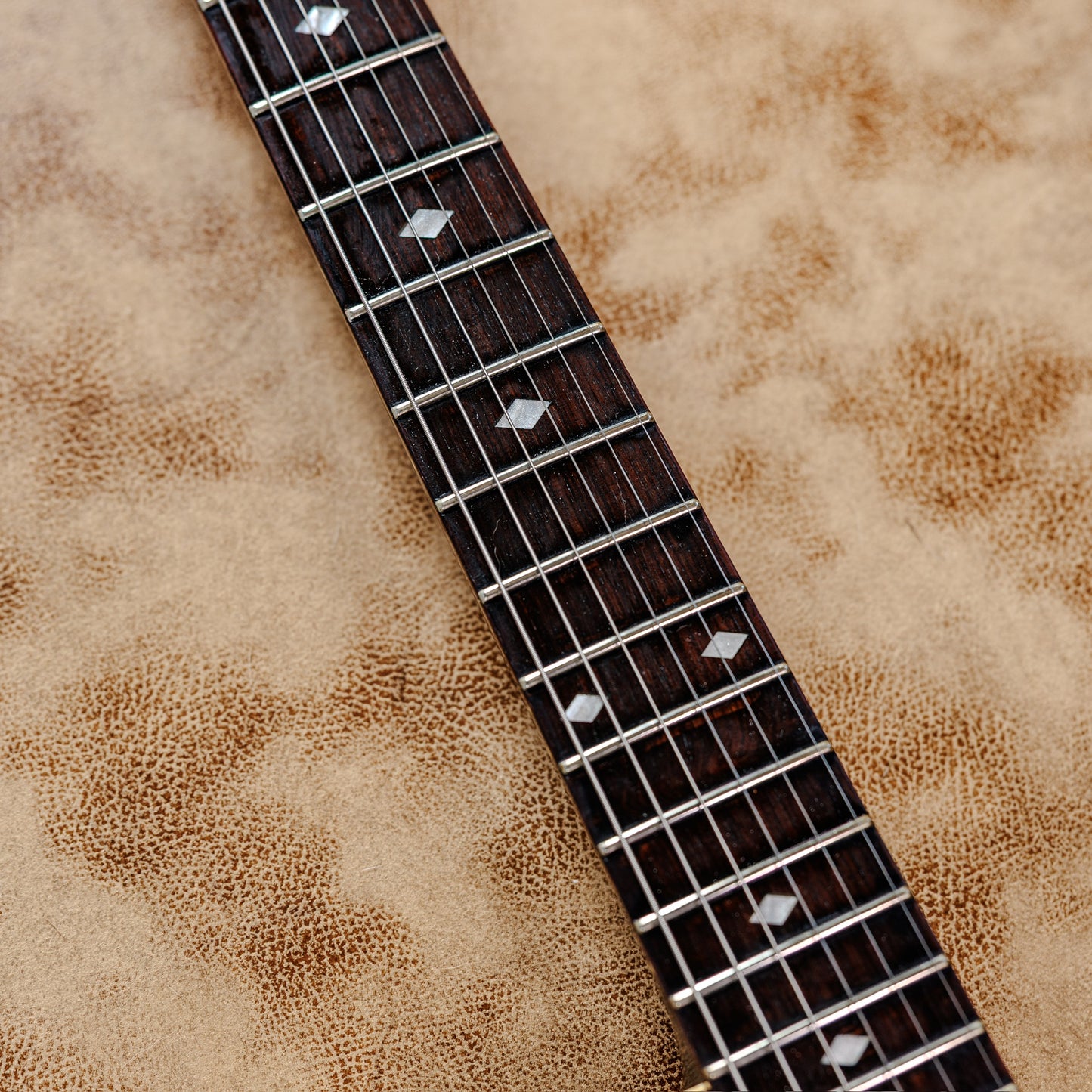 Rare Gibson Blueshawk 1997 - Ebony