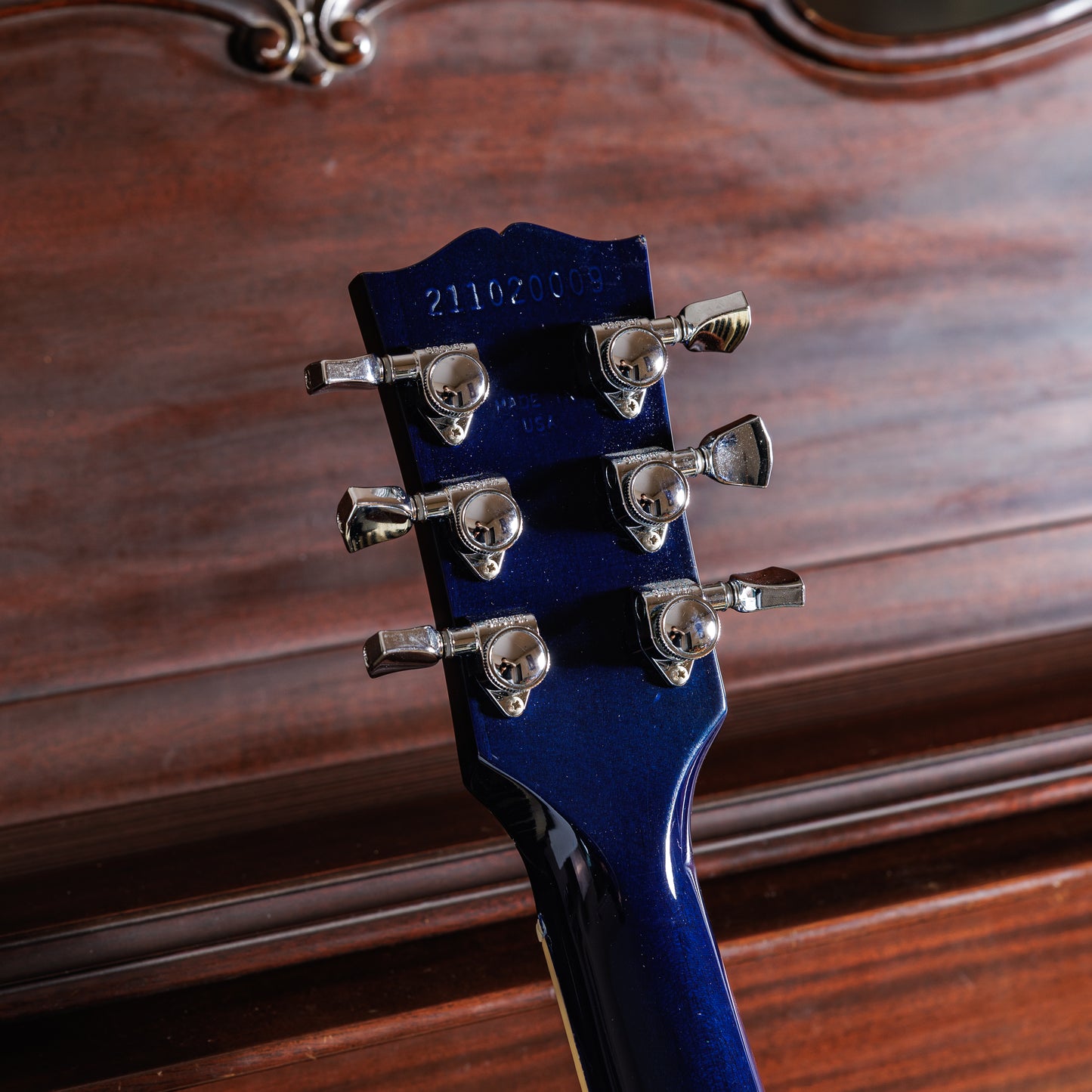 Gibson Les Paul Traditional Pro V 2019 - Present - Blueberry Burst