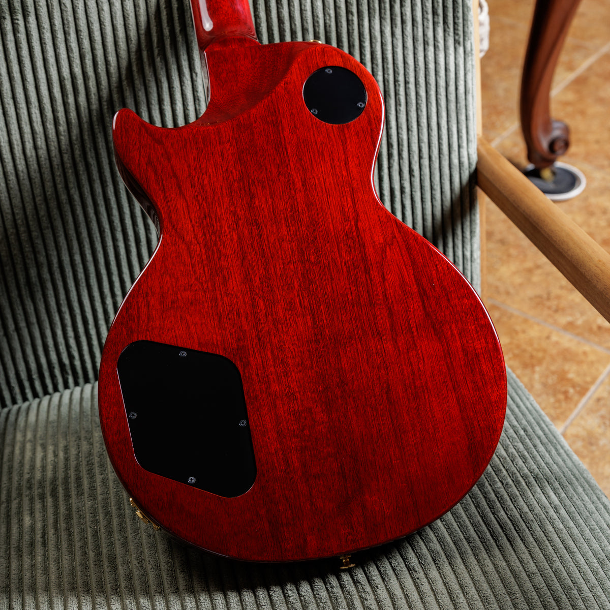 Gibson Les Paul Supreme 2026 - Dark Wine Red