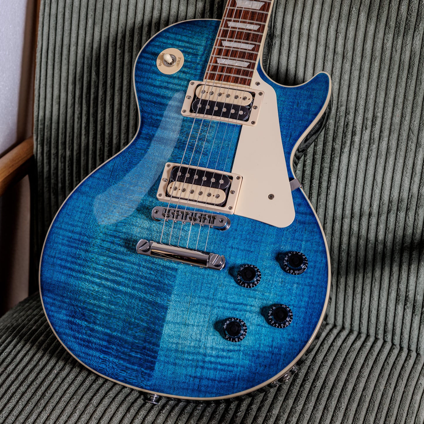 Gibson Les Paul Traditional Pro V 2019 - Present - Ocean Water Perimeter