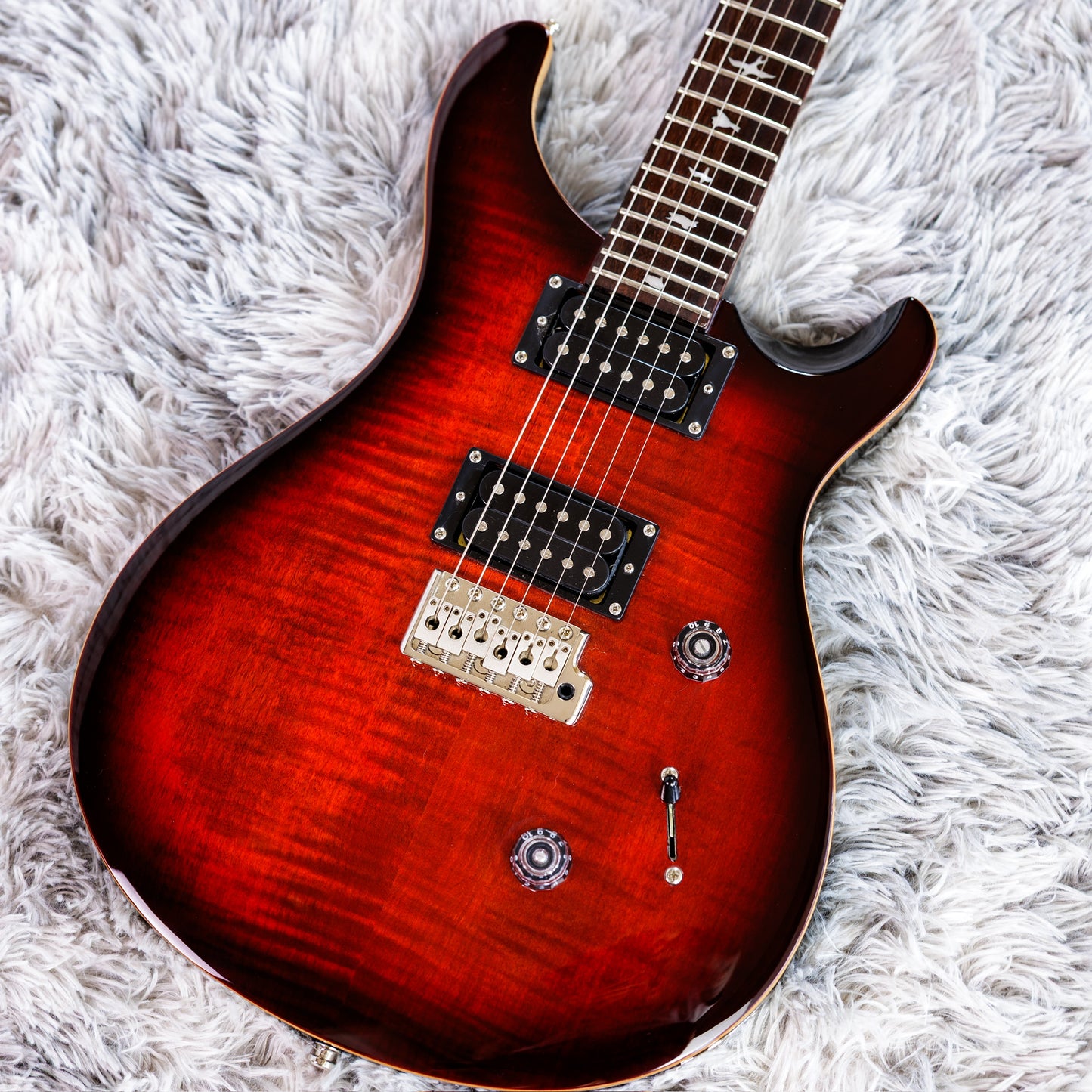 PRS SE Custom 24 2022 - Fire Red Burst