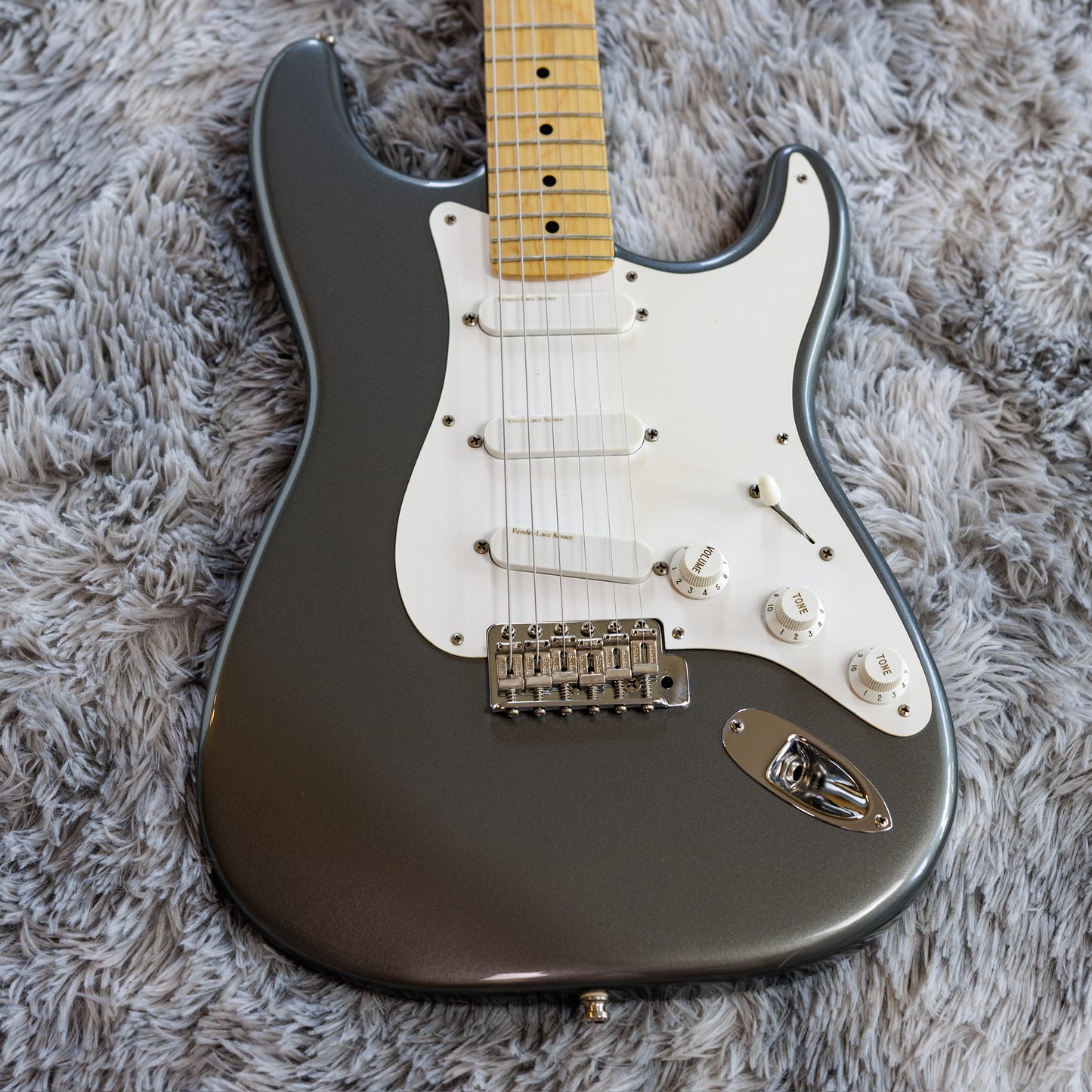 Fender Eric Clapton Artist Series Stratocaster with Lace Sensor Pickups 1988 - 2000 - Pewter