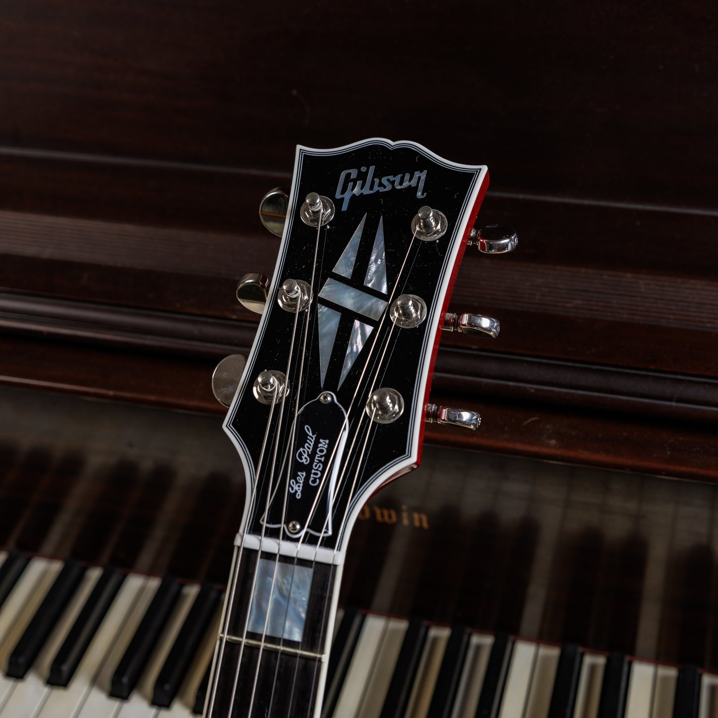 Gibson Les Paul Custom 2019 - Present - Wine Red