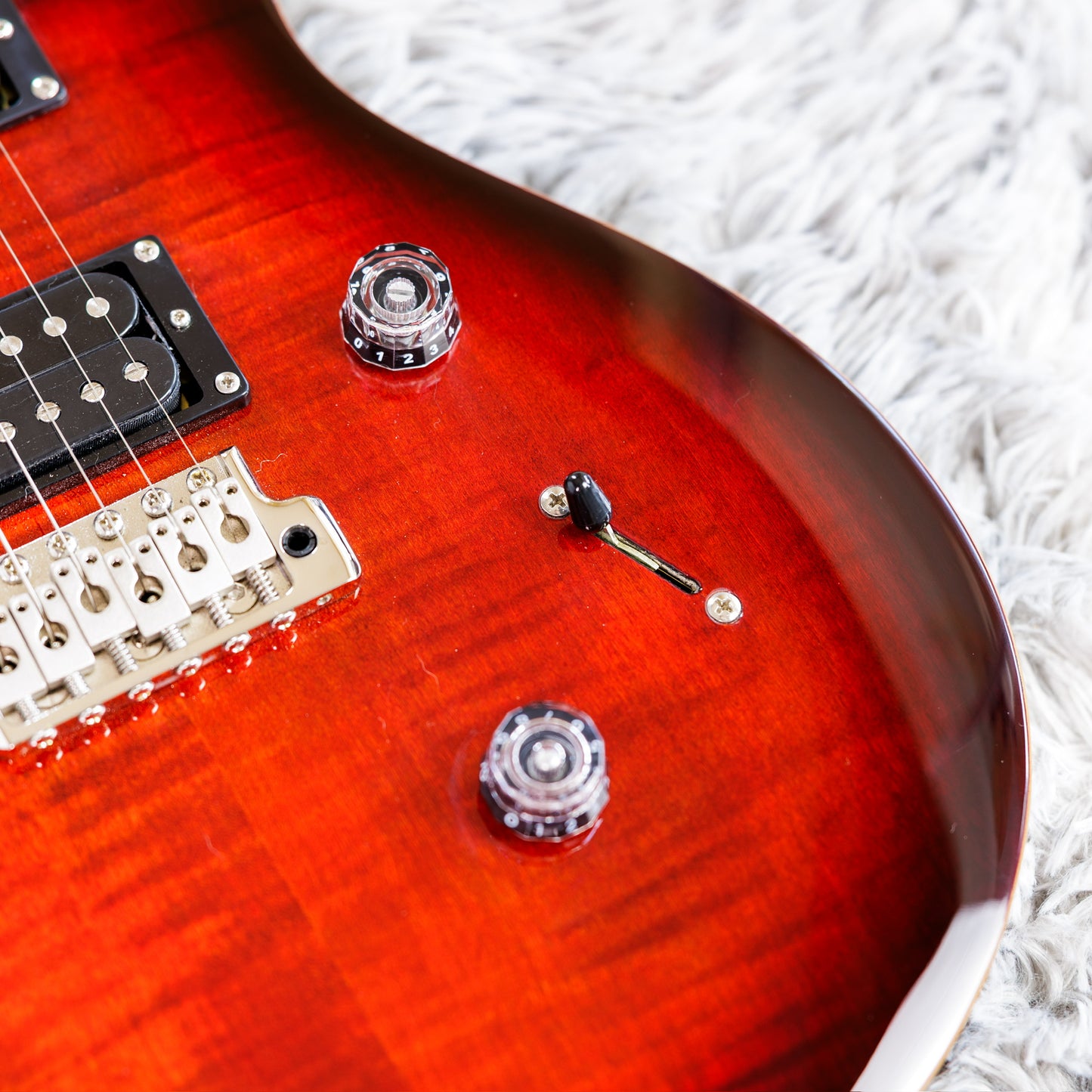 PRS SE Custom 24 2022 - Fire Red Burst