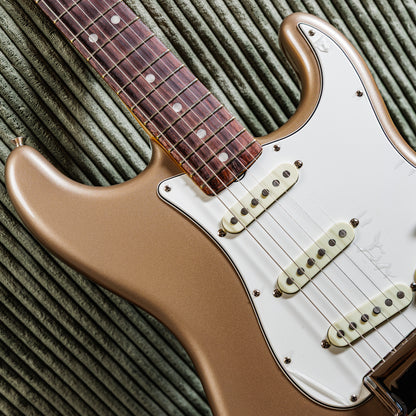 Fender American Vintage II '65 Stratocaster 2025 - Present - Shoreline Gold