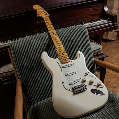 Fender Jimi Hendrix Voodoo Stratocaster with Maple Fretboard 1997 - 2000 - Olympic White
