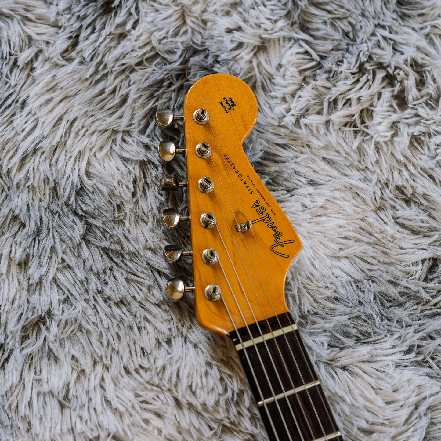 Fender Classic Player '60s Stratocaster with Rosewood Fretboard 2007 - 2018 - 3-Color Sunburst