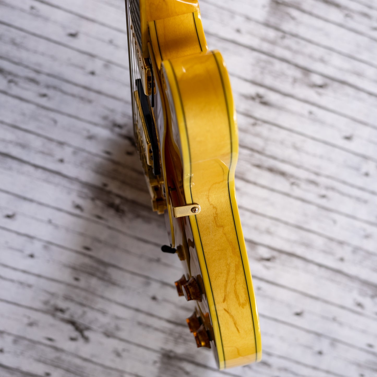 This One Sings - 2005 Epiphone Sheraton II - Natural