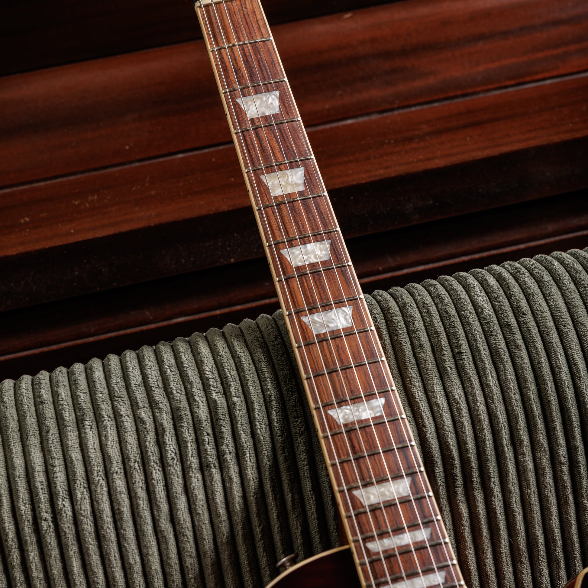 Gibson Les Paul Standard 60s 2023 - Translucent Oxblood