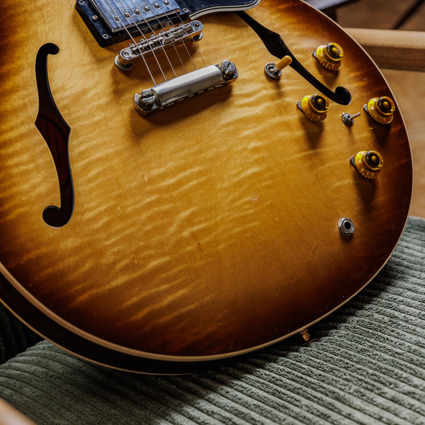 Gibson ES-335 Dot 2010 - Figured Lightburst