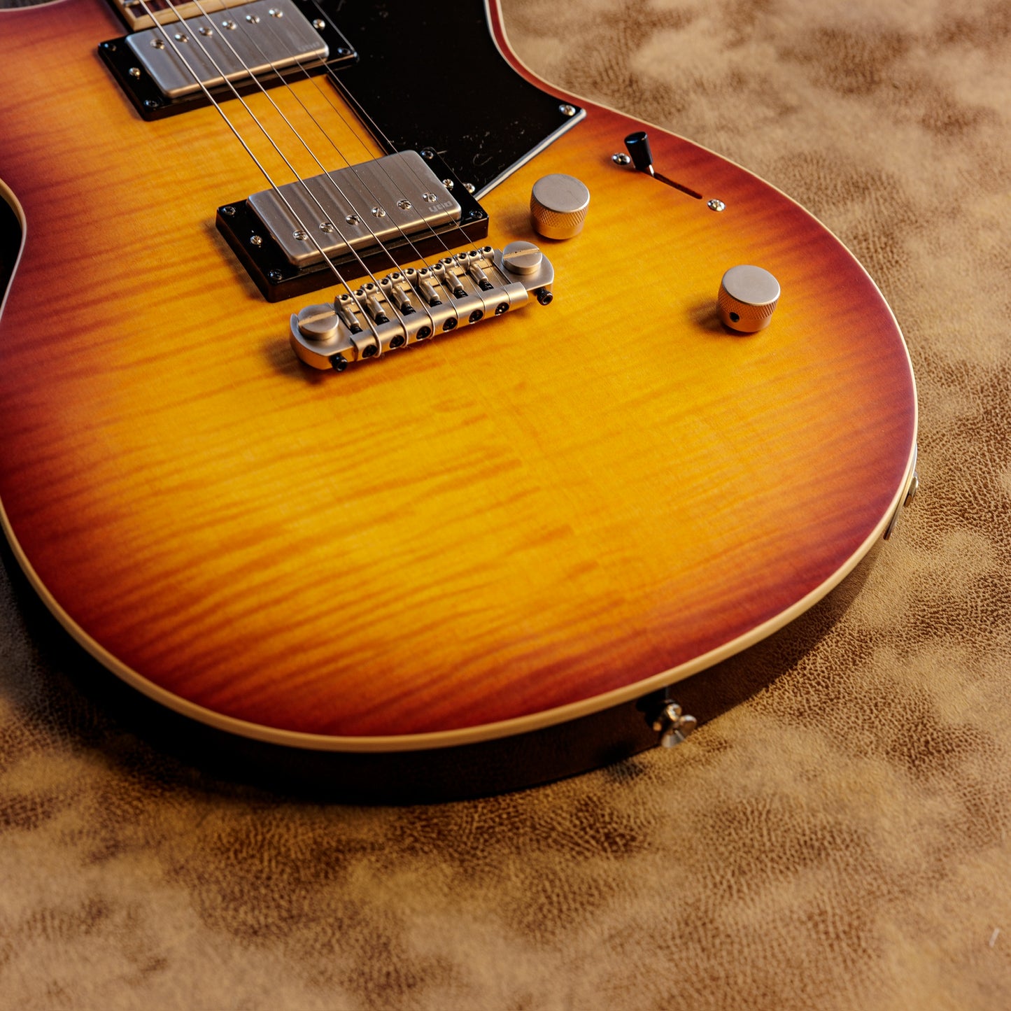 Yamaha Revstar RS620 - Brick Burst