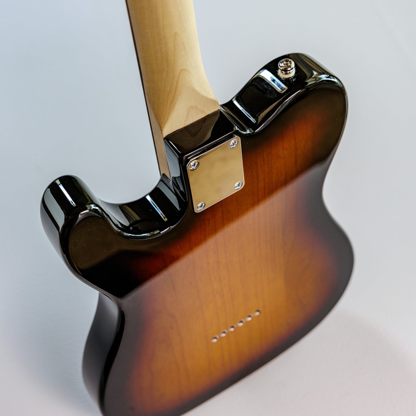 G&L Tribute Series ASAT Classic Bluesboy with Rosewood Fretboard 2010 - Present - 3-Tone Sunburst