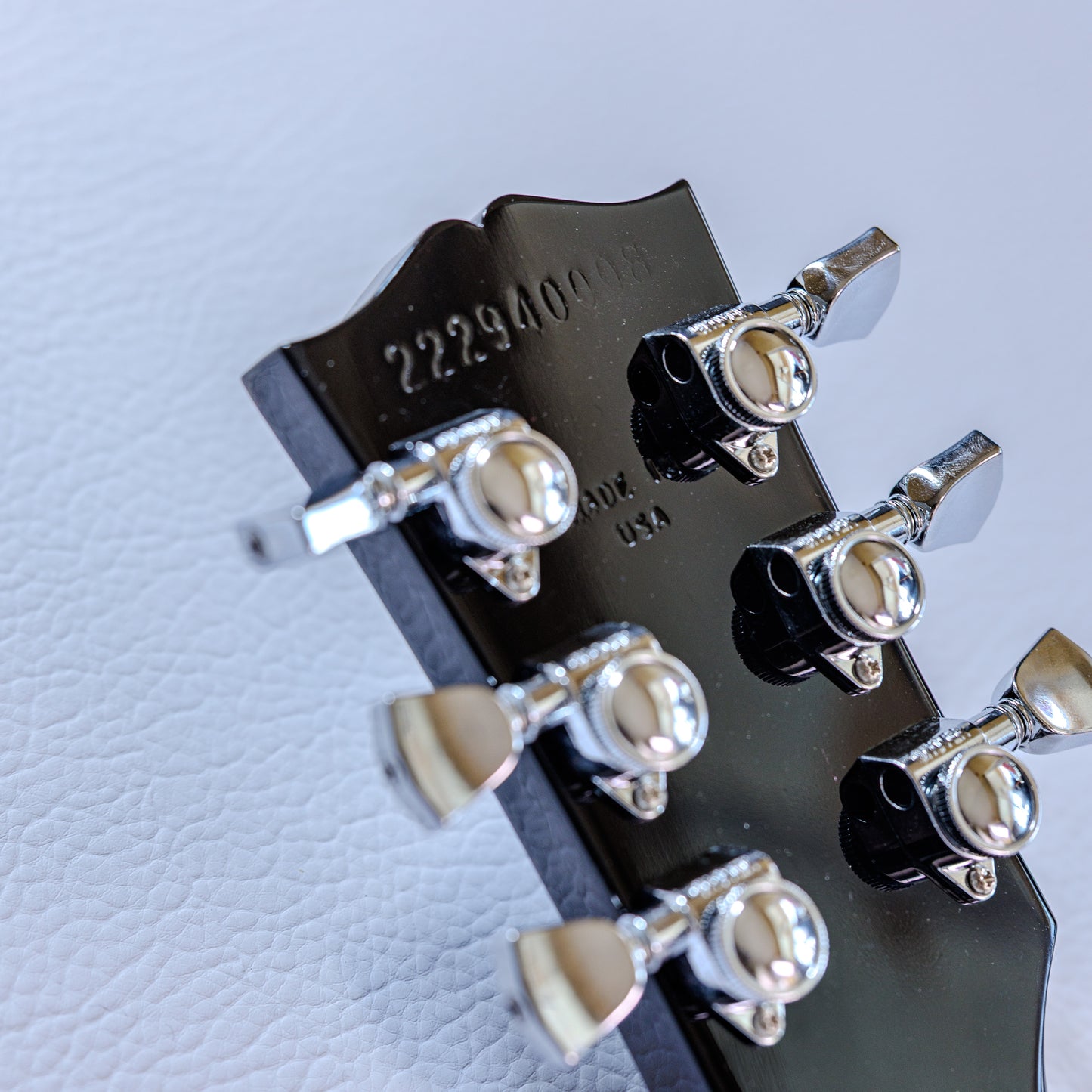 Gibson Les Paul Traditional Pro V 2019 - Present - Ocean Water Perimeter