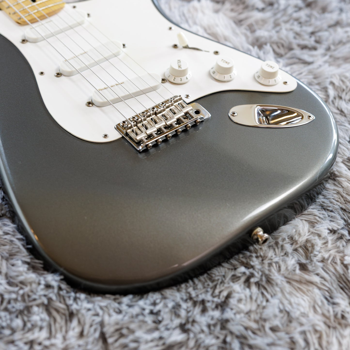Fender Eric Clapton Artist Series Stratocaster with Lace Sensor Pickups 1988 - 2000 - Pewter