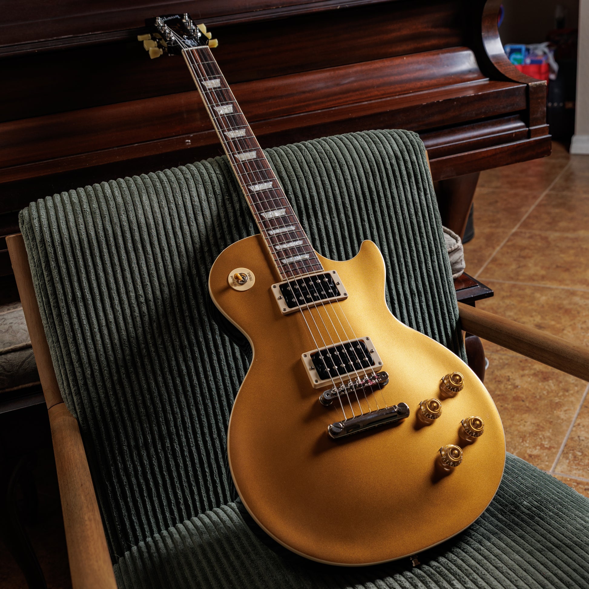 Gibson Slash "Victoria" Les Paul Standard 2025 - Goldtop