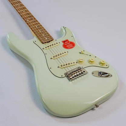 Fender Classic Player '60s Stratocaster with Pau Ferro Fretboard 2018 - Sonic Blue
