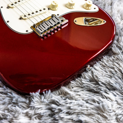 Fender American Standard Stratocaster with Maple Fretboard 1991 - Frost Red