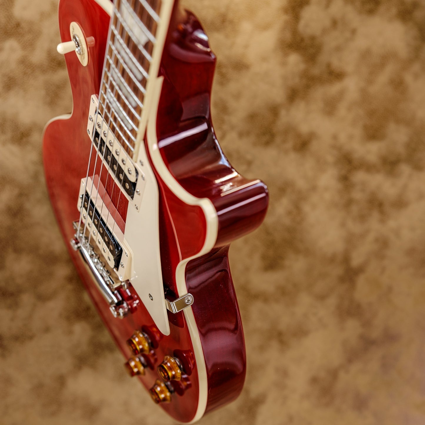 CLEAN Gibson Les Paul Classic 2019 - 2023 - Translucent Cherry