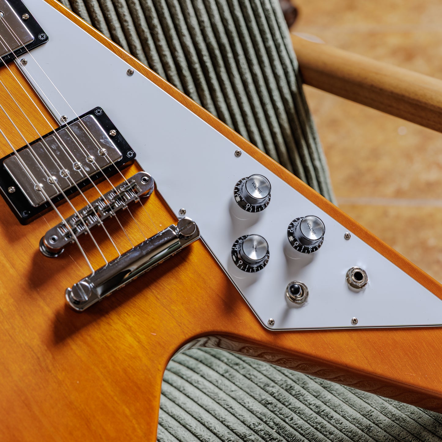 Gibson Flying V 2023 - Antique Natural