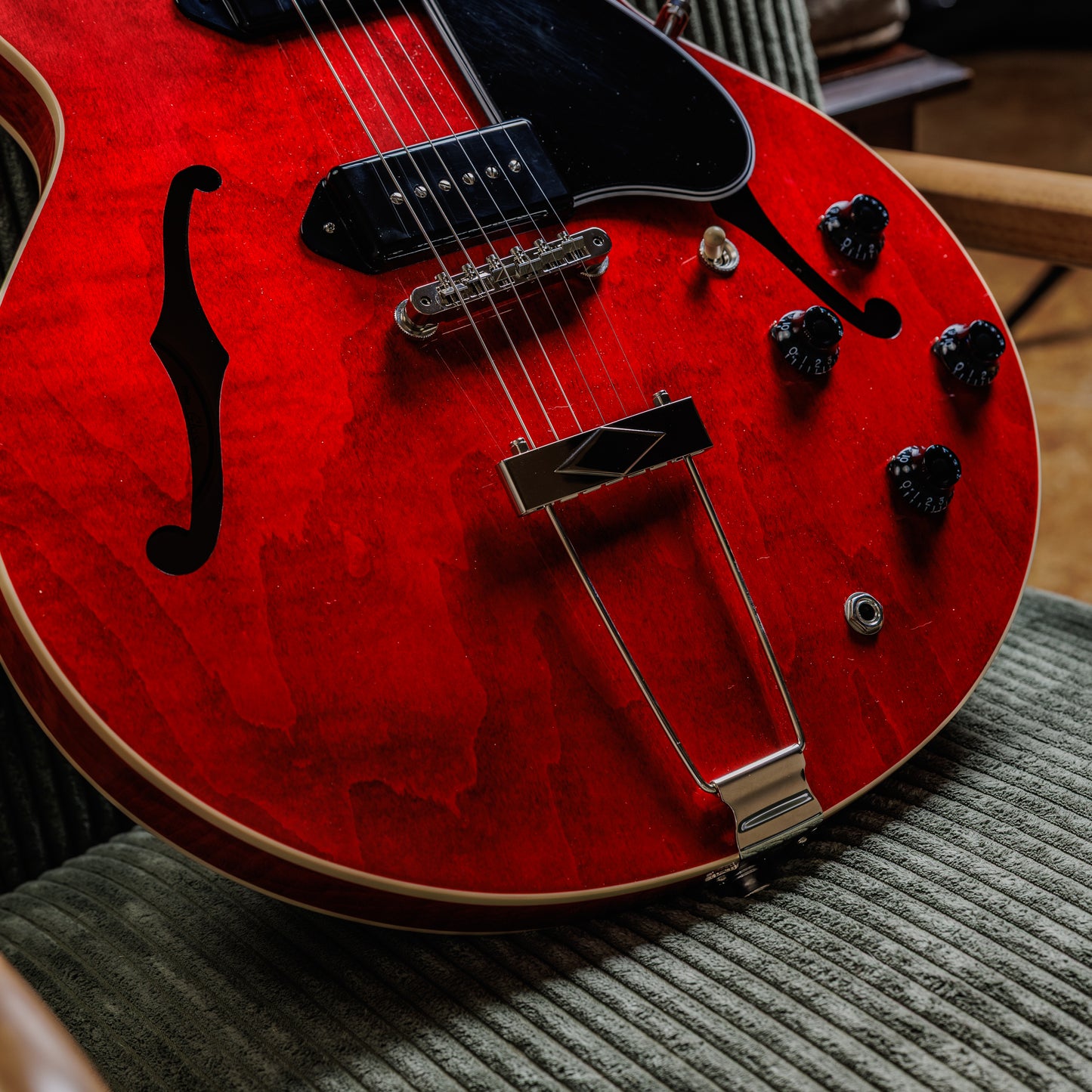 Gibson ES-330 2025 - Sixties Cherry