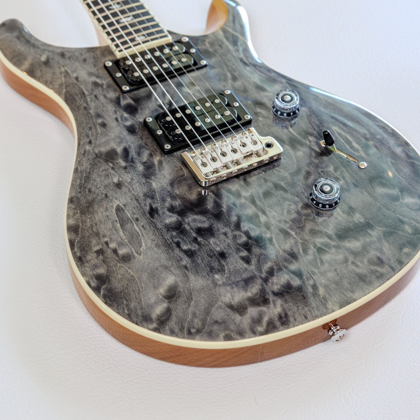 PRS SE Custom 24 Quilt 2024 - Present Charcoal Black