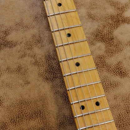 Fender Deluxe Stratocaster with Maple Fretboard 2017 - 2019 - Vintage Blonde