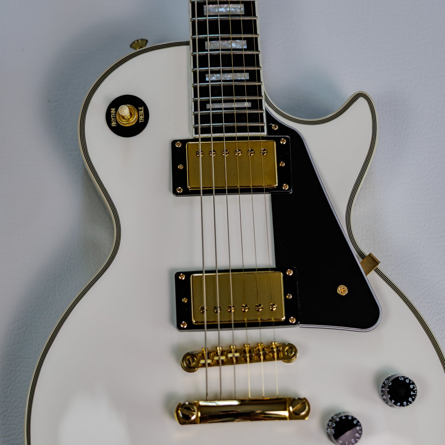 Epiphone Les Paul Custom 2019 - Present - Alpine White