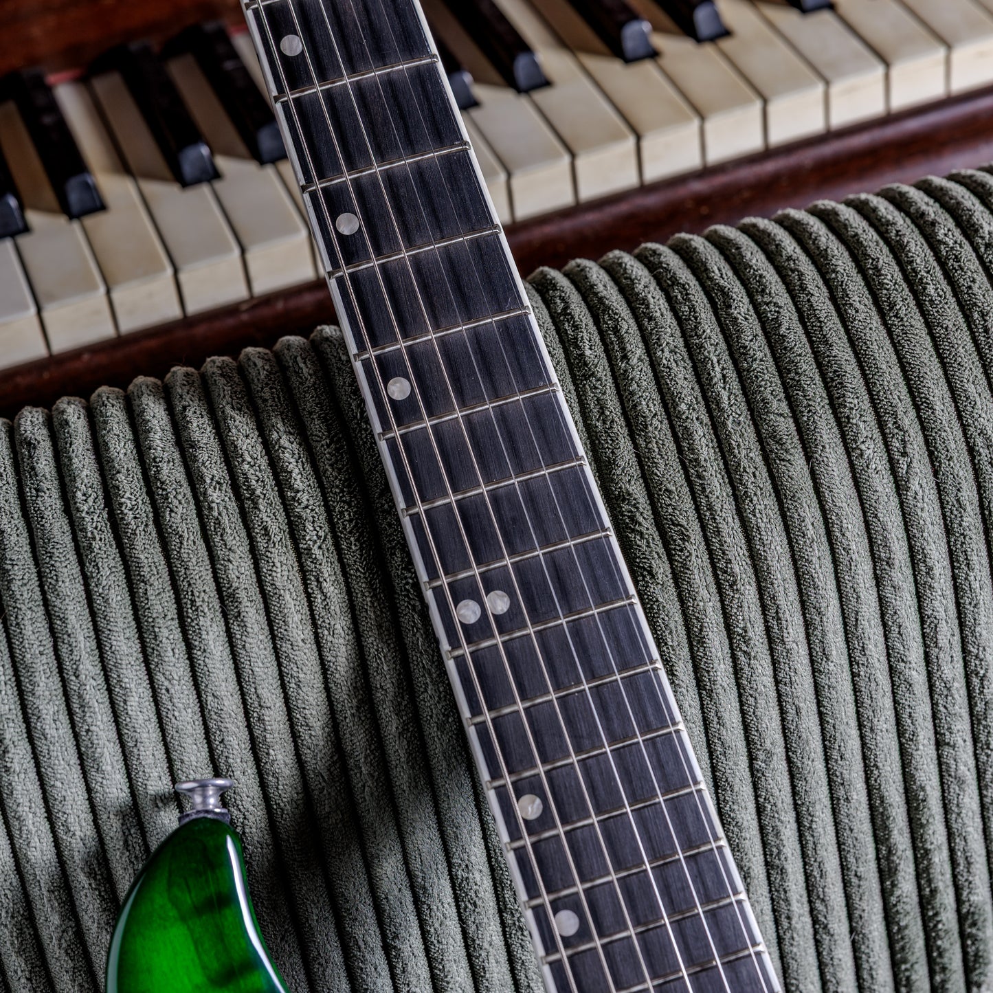 Gibson Victory Figured Top 2024 - Present - Iguana Burst
