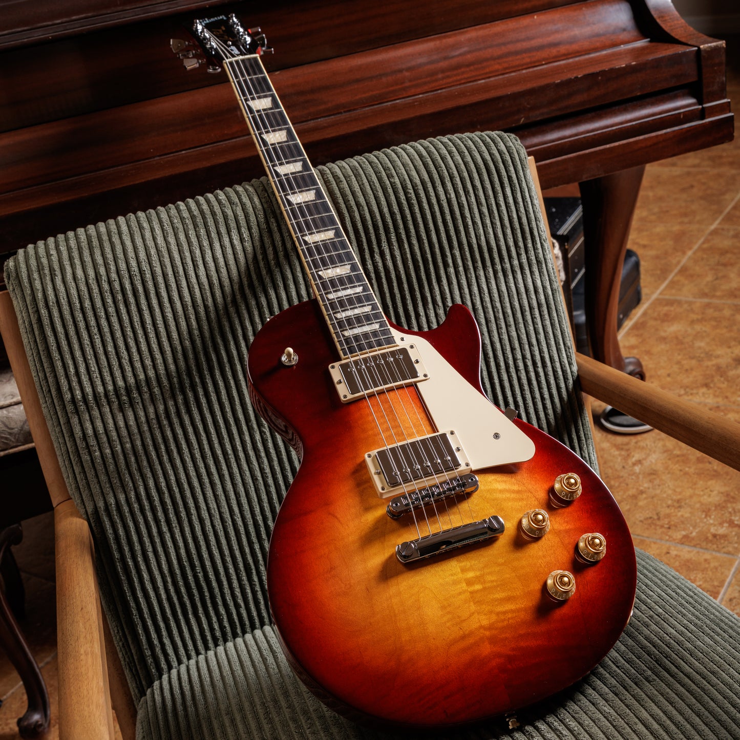 Gibson Les Paul Studio Session 2025 - Bourbon Burst