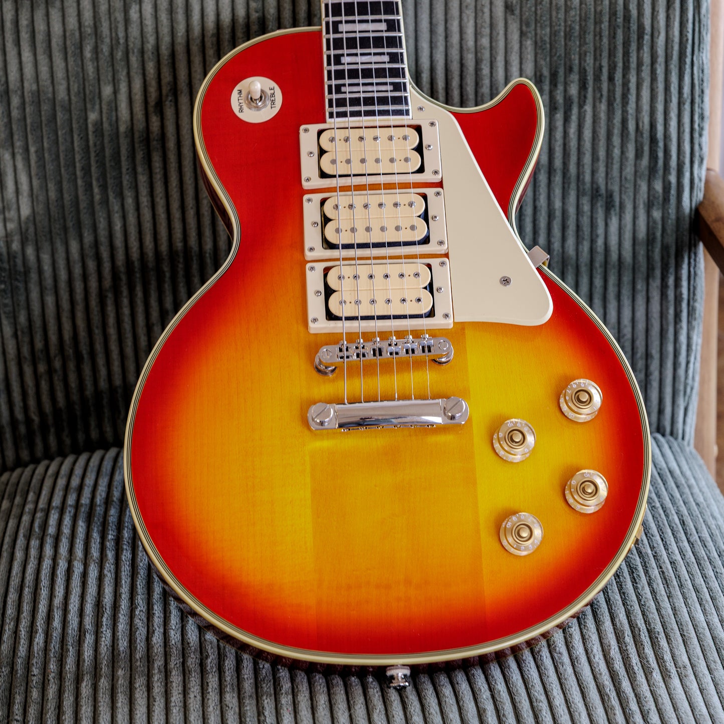 Epiphone Ace Frehley Signature "Budokan" Les Paul Custom 2012 - Faded Cherry Sunburst