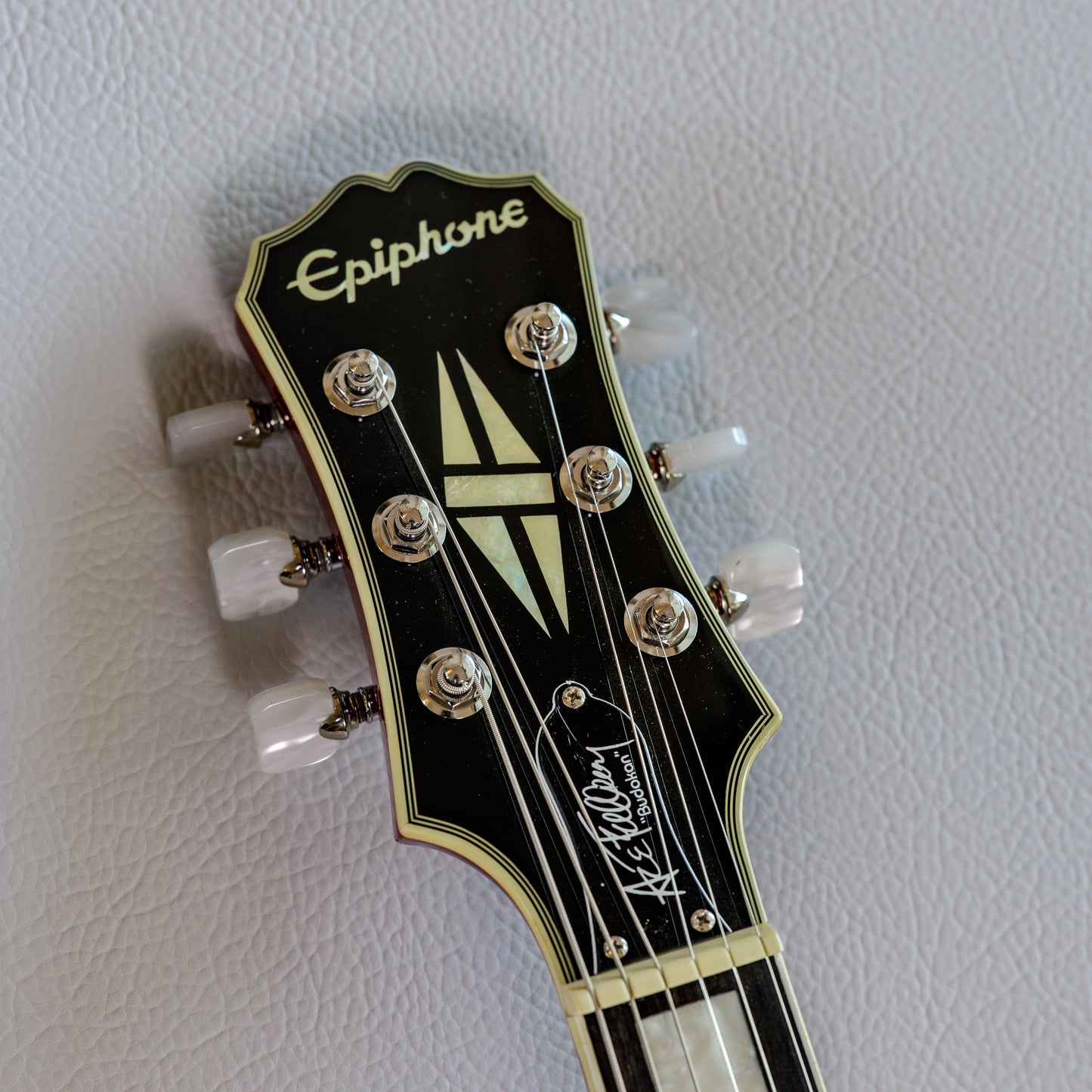 Epiphone Ace Frehley Signature "Budokan" Les Paul Custom 2012 - Faded Cherry Sunburst