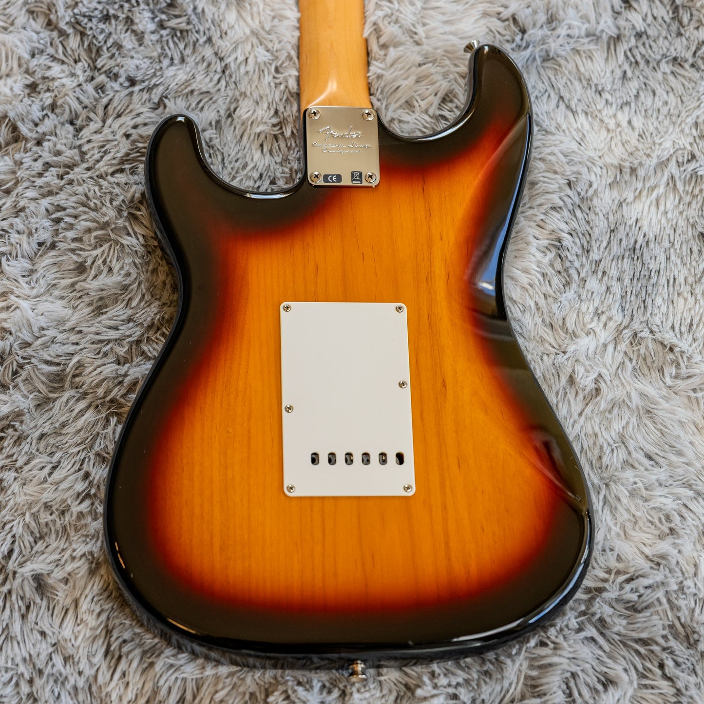 Fender Classic Player '60s Stratocaster with Rosewood Fretboard 2007 - 2018 - 3-Color Sunburst