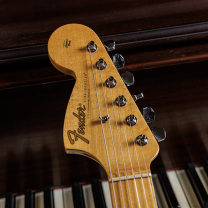 Fender Jimi Hendrix Voodoo Stratocaster with Maple Fretboard 1997 - 2000 - Olympic White