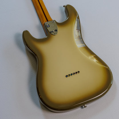 Fender 70th Anniversary Vintera II Stratocaster 2024 - Antigua