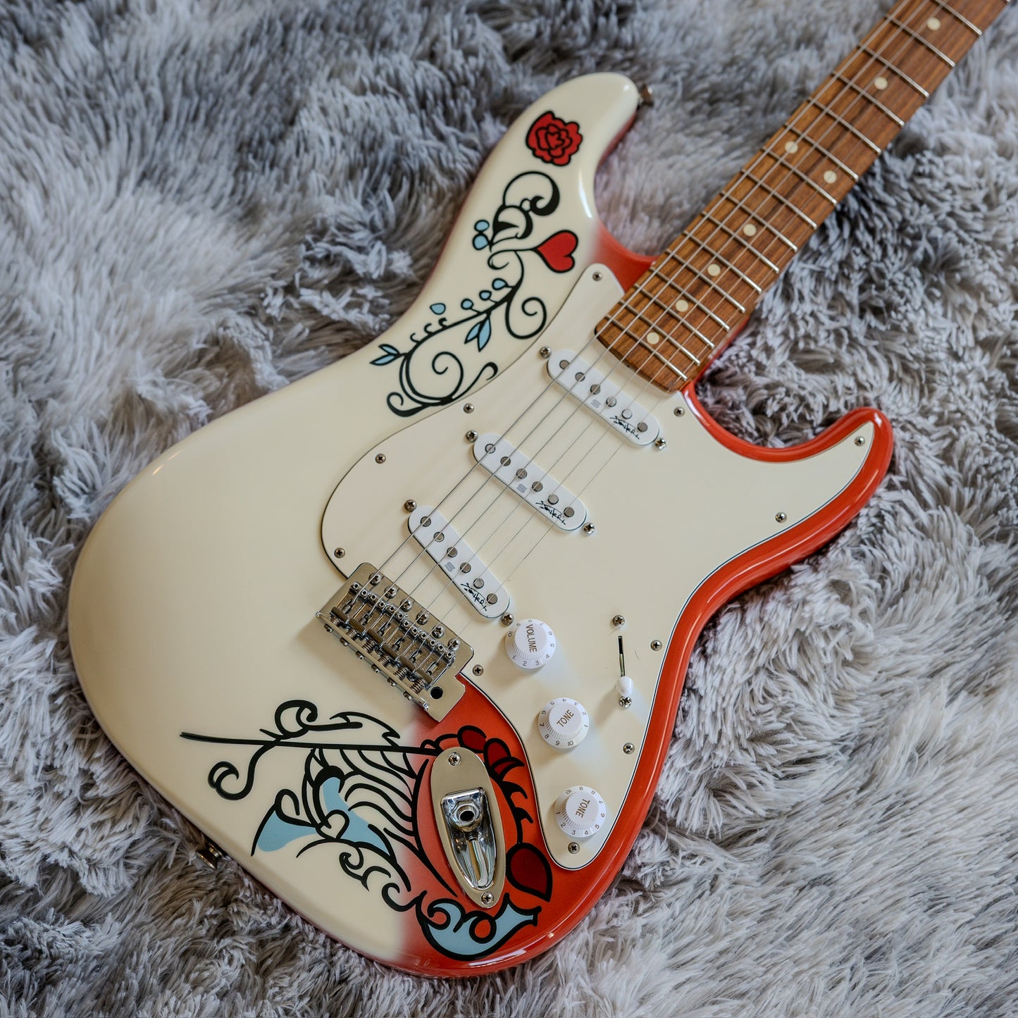 Fender Jimi Hendrix Artist Series Signature Monterey Stratocaster 2017 - 2018 - Monterey Graphic