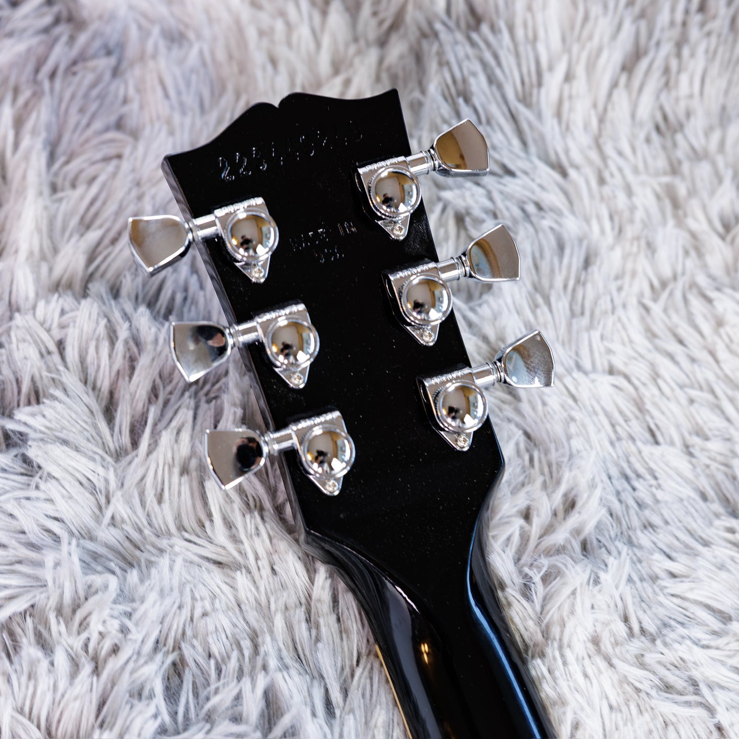 STUNNING Gibson Les Paul Traditional Pro V 2024 - Ocean Water Perimeter
