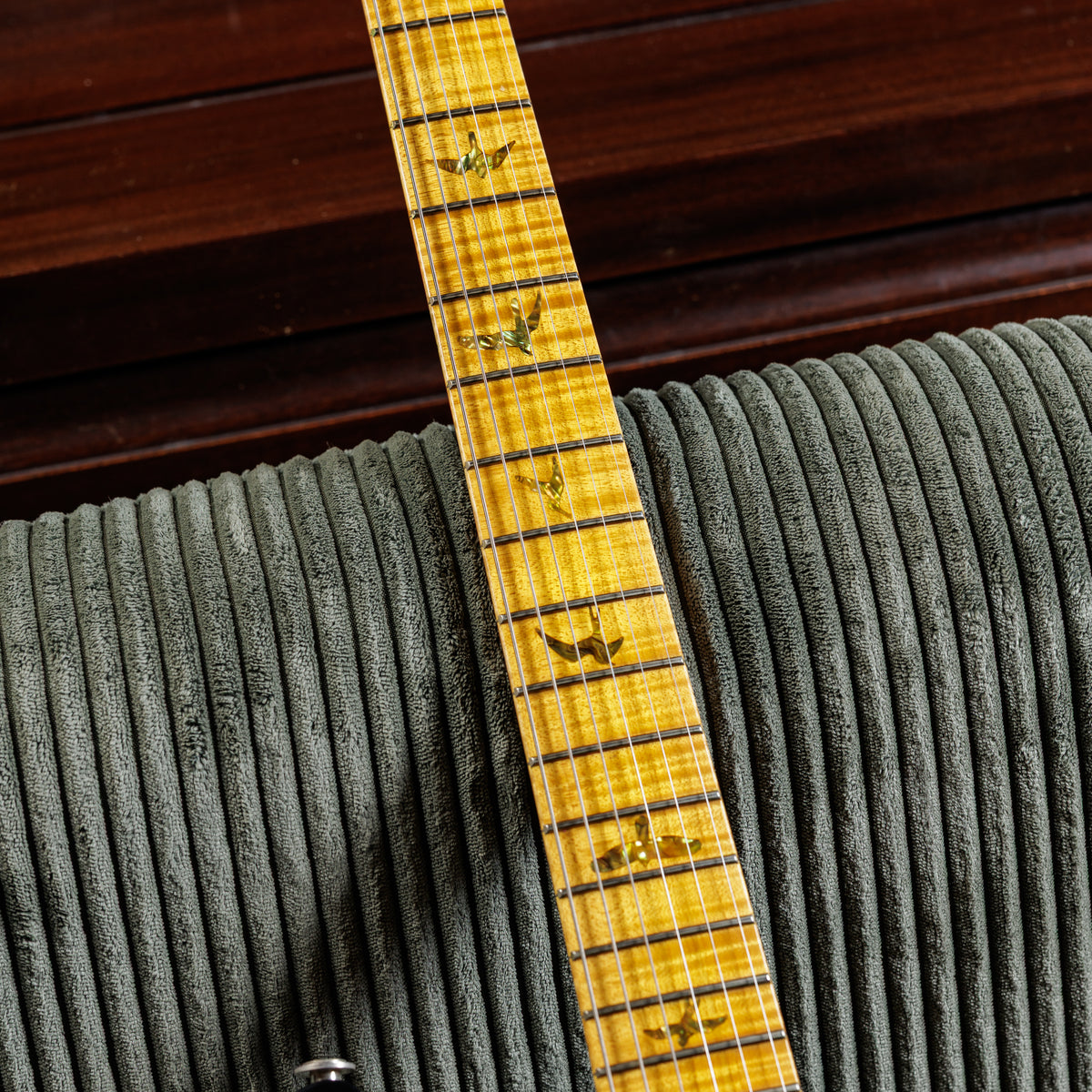 PRS Swamp Ash Special with Maple Fretboard 1998 - Tri-Color Sunburst