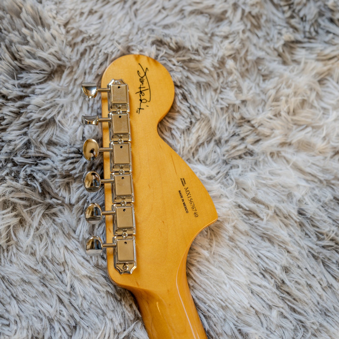 Like New Fender Jimi Hendrix Artist Series Signature Stratocaster 2016 - 2018 - Black