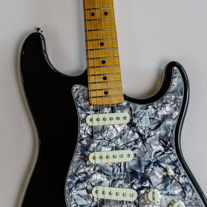 1998 Fender Standard Stratocaster – Black Maple Neck | Upgraded Pickguard | MIM