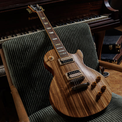 Gibson Guitar Of The Week #19 Les Paul Classic Antique 2007 - Zebra Wood